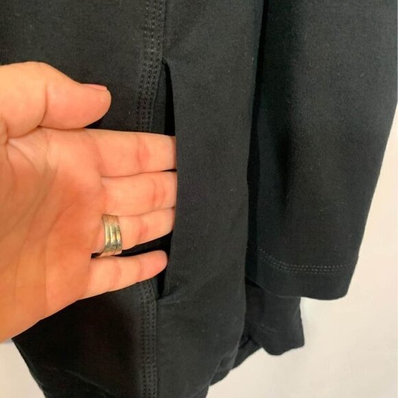 LULULEMON jacket. Black. Snap front- multiple ways to wear. Size 4. New … - Picture 9 of 11